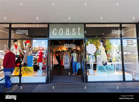 coast cheshire oaks